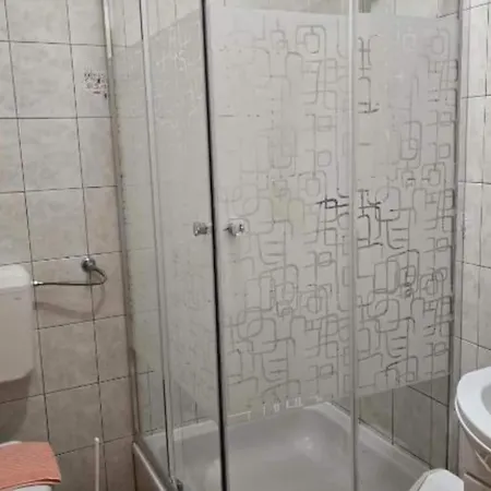شقة Gogi - One Bedroom A3