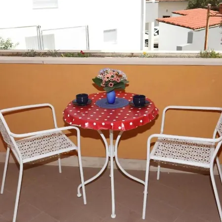 شقة Gogi - One Bedroom A3